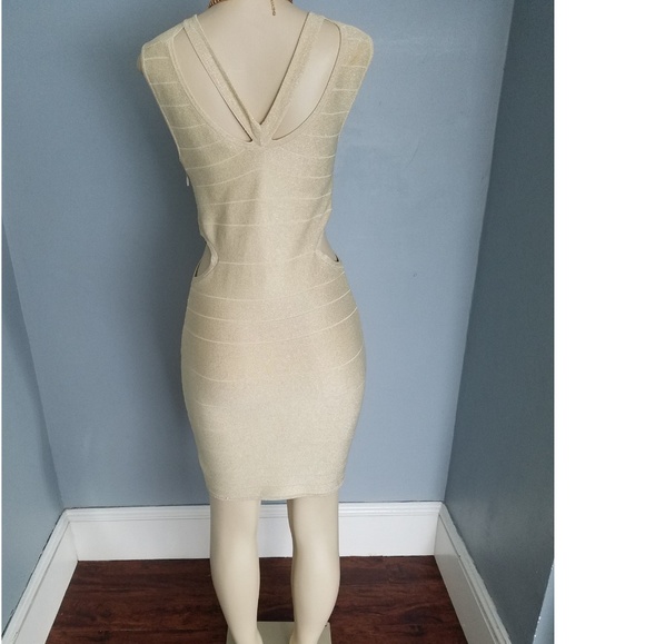 Dress - Picture 2 of 3